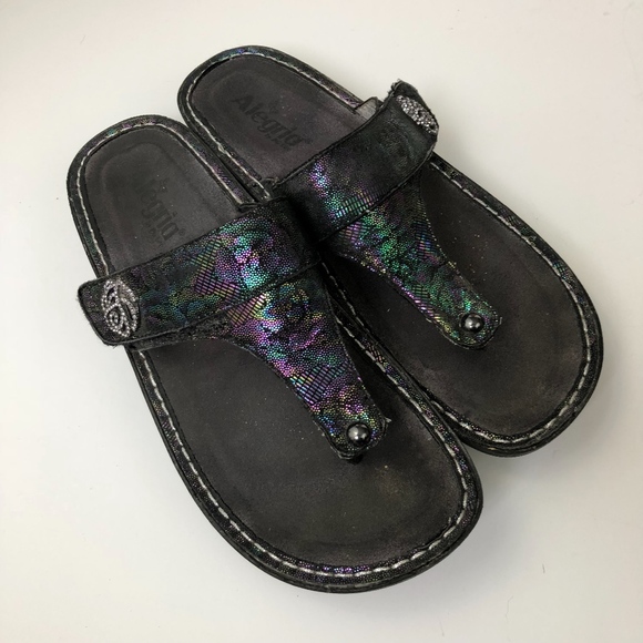 Alegria Shoes Alegria Womens Carina Thong Sandals Rose